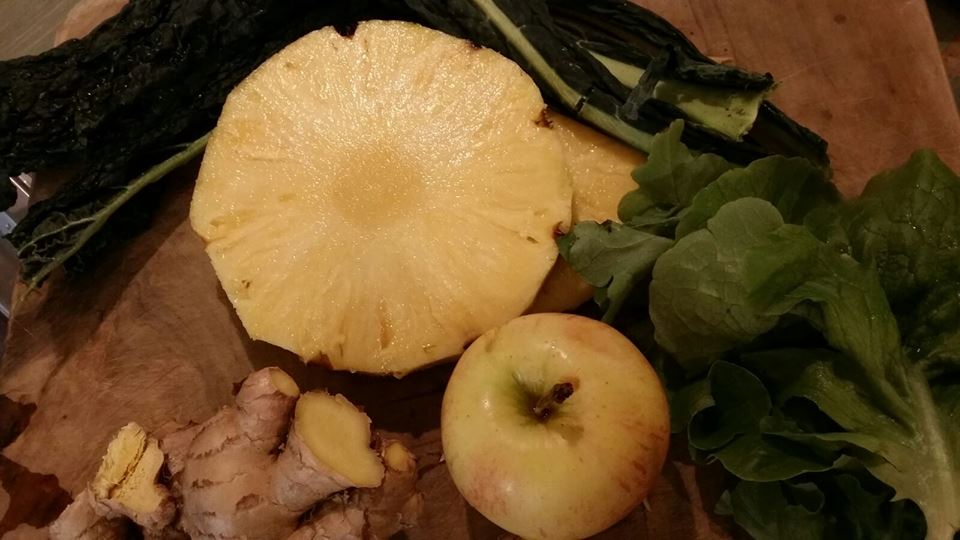 ANANAS E CAVOLO NERO PER UNA SALUTE DI FERRO!